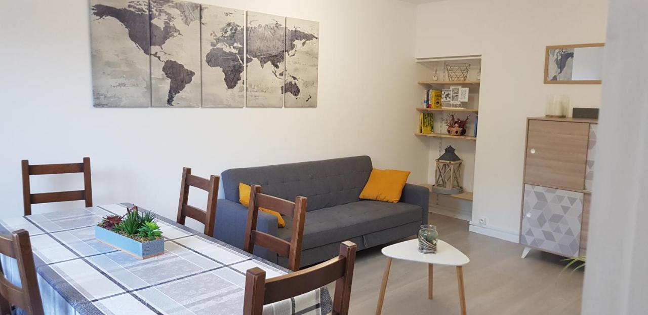 Appartement Avec Jardin Hyper Entre Valenciennes Luaran gambar